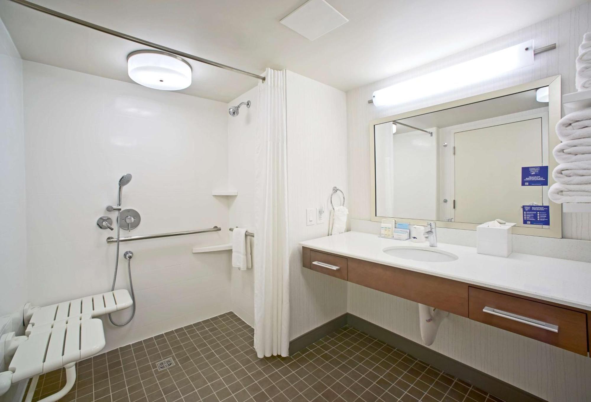 Hotel Hampton Lancaster Fertility