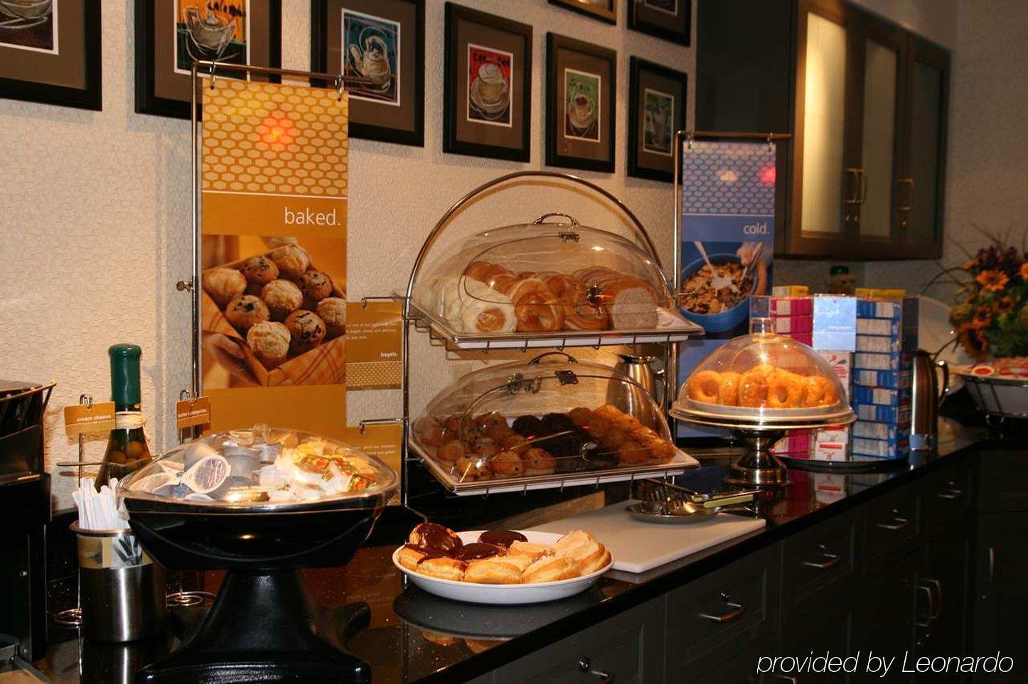 Hampton Lancaster Hotel 3*