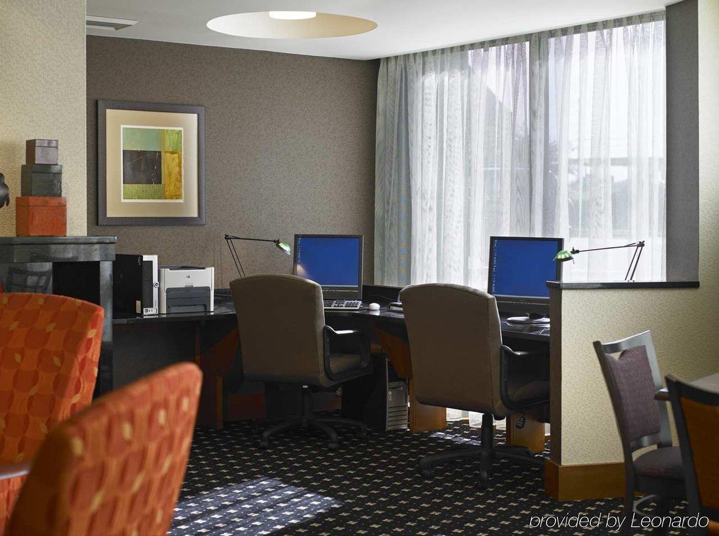 Hampton Lancaster Hotel Fertility