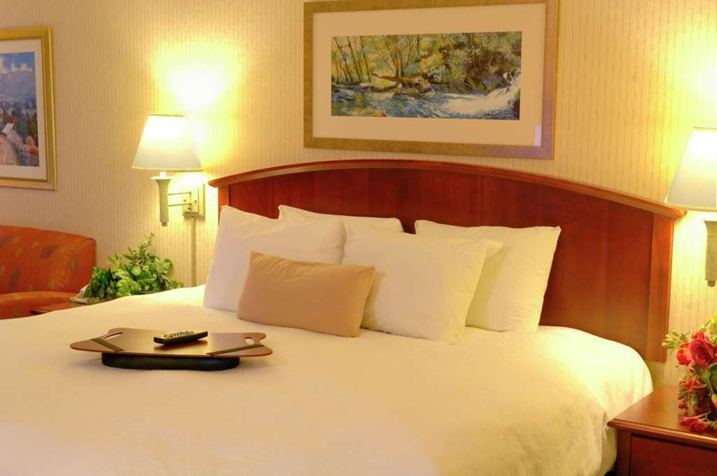 Hampton Lancaster Hotel